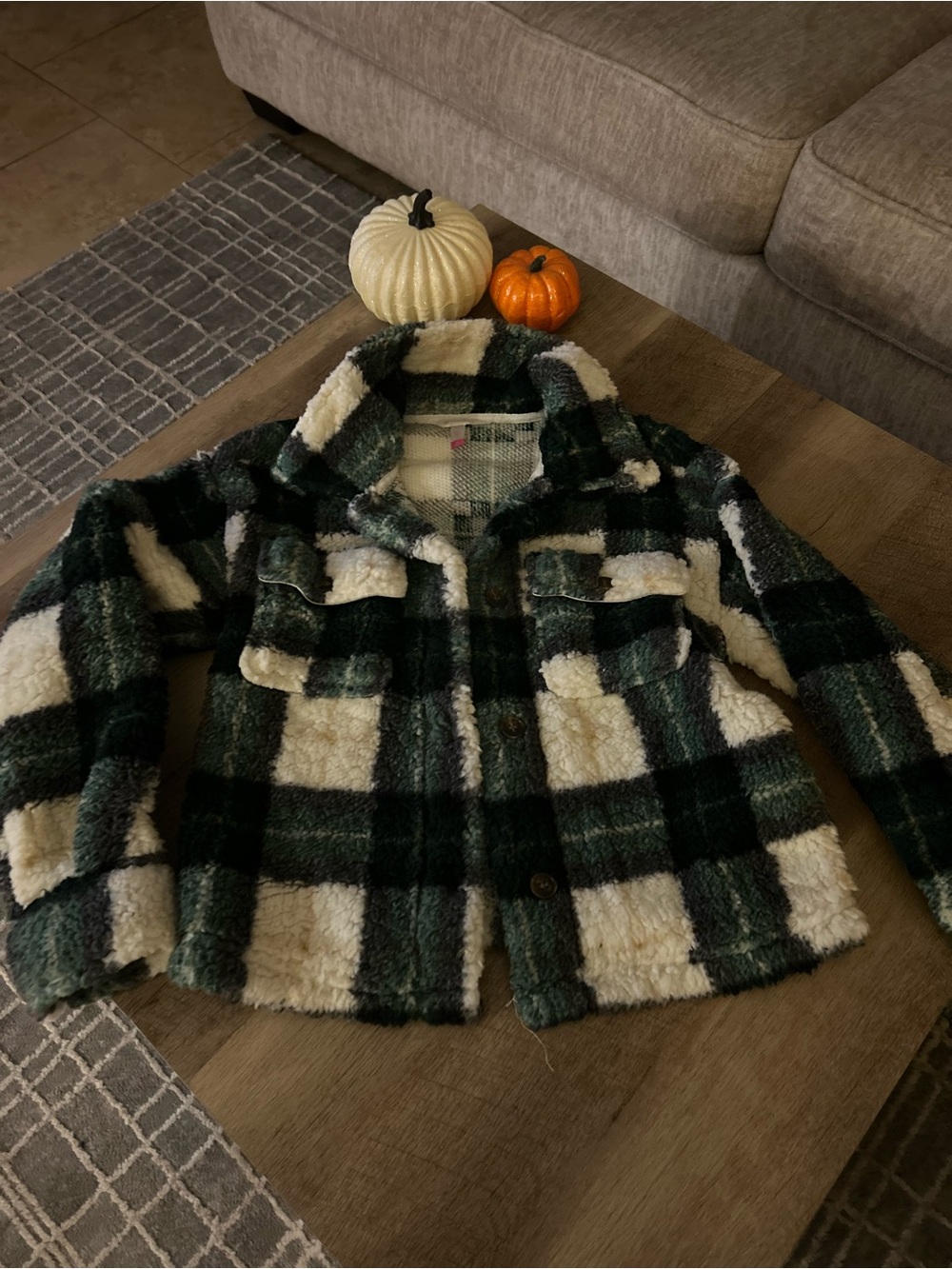 No Boundaries Green & Cream Plaid Sherpa Jacket